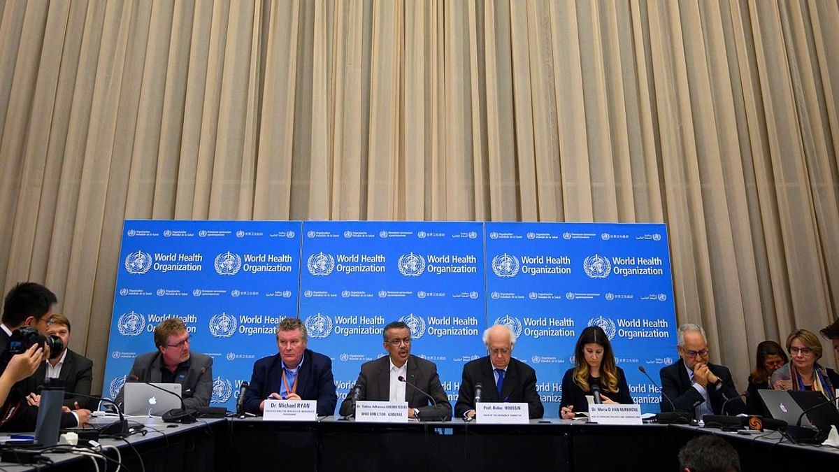 El Comité de la OMS informa diariamente en una conferencia de prensa cómo evoluciona el virus en el planeta.