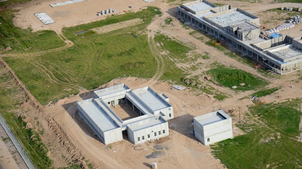 Vista aérea de la construcción del Complejo Penitenciario Federal de Coronda.