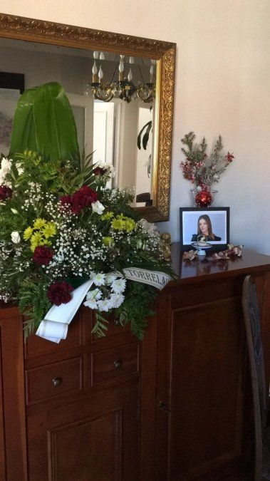 El extraño "altar" que preparó el padre de un estudiante para darle ánimos a su hija.