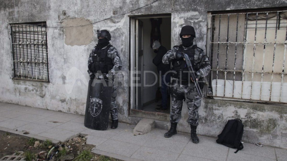 Mañana agitada en Santa Fe, con 10 operativos simultáneos.