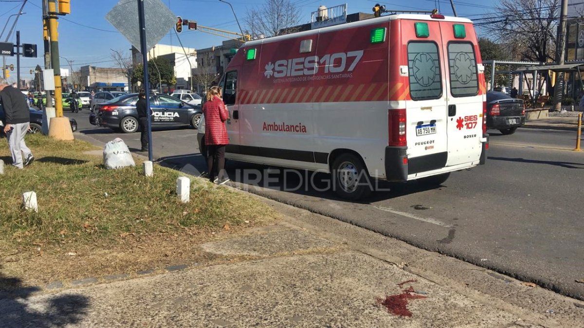 Dos unidades del SIES 107 llegaron al lugar del accidente. 