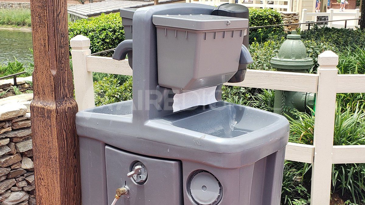 El parque tiene herramientas para el lavado de manos por el Covid.