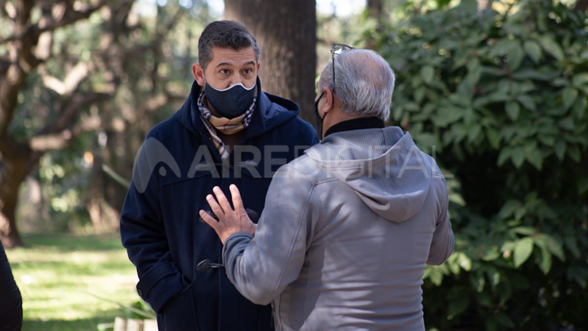 Mastropaolo pidió a directivos del predio que dejen ingresar a los medios de comunicación para acompañar la recorrida de los concejales.