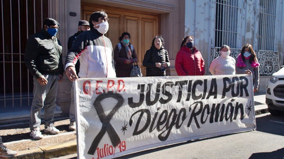 Familiares y allegados del niño pidieron en reiteradas oportunidades el esclarecimiento del hecho. 