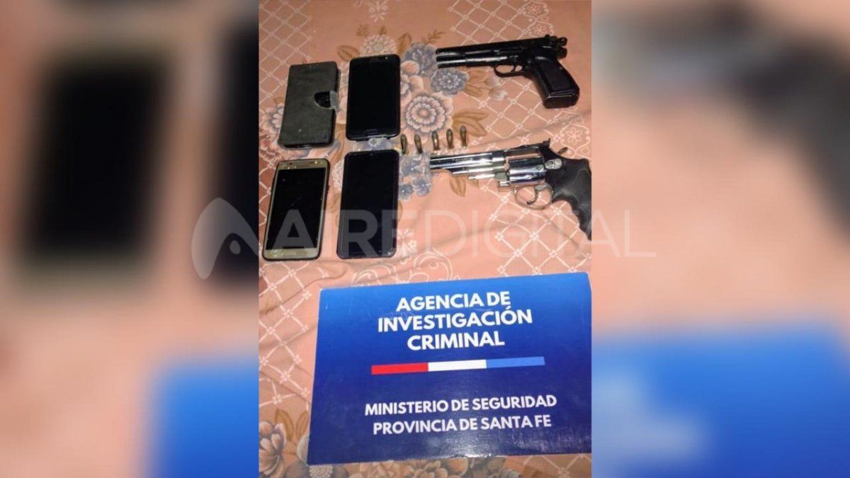 Las armas secuestradas en el domicilio.