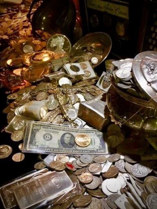 Tesoros. Están enterrados por todo Michigan. (Foto: johnnystreasurequest.com). 