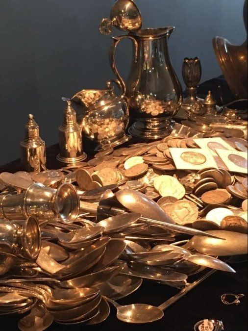 Objetos de valor. Están enterrados por todo Michigan. (Foto: Johnny Perri). 