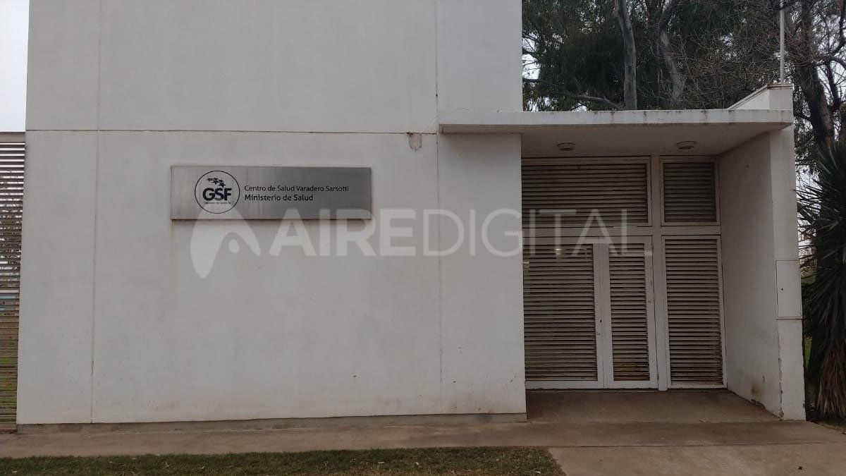 El edificio fue inaugurado en 2015 y reemplazó a un trailer sanitario. 