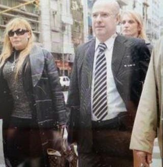 JUAN GAINEDDU, EL UNICO SOSTEN QUE LE QUEDA A RIMOLO.