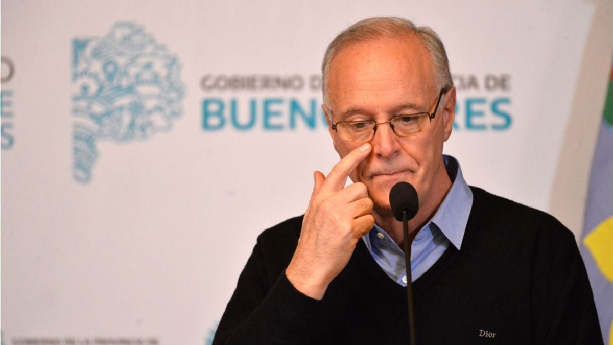El ministro de Salud bonaerense, Daniel Gollán, se mostró pesimista sobre el regreso de las clases presenciales y volvió a criticar las flexibilizaciones.