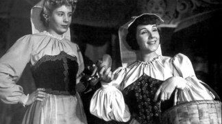 Con Libertad Lamarque, como Chila, en