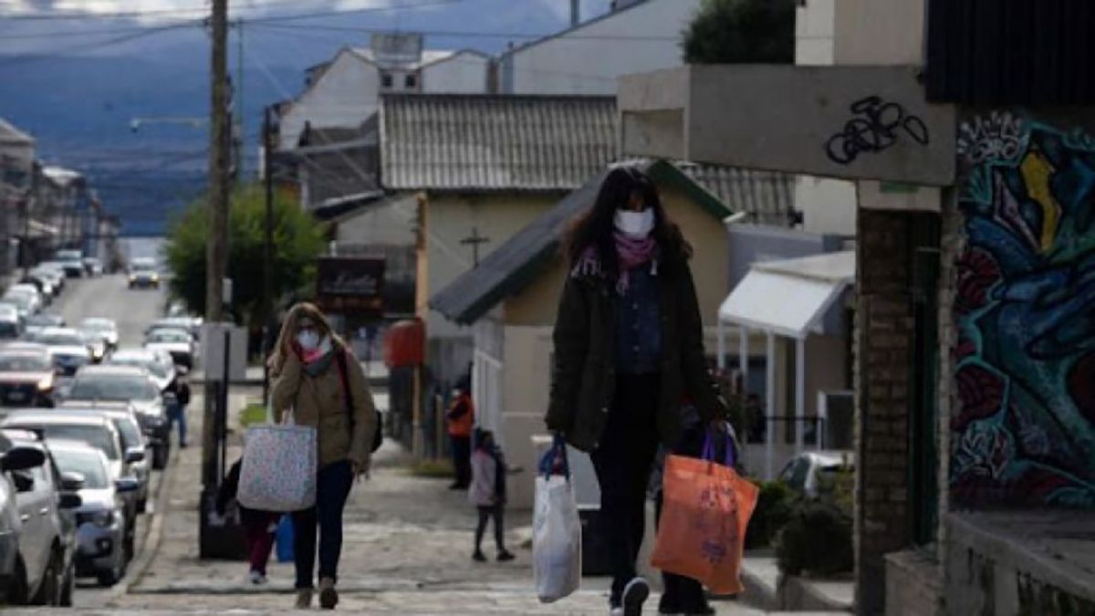 Bariloche vive una crisis profunda por la pandemia y el cese del turismo este invierno.
