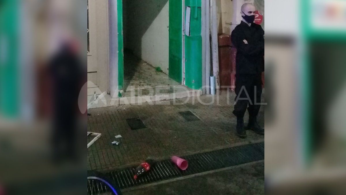 Tras el desbarate el local fue clausurado.