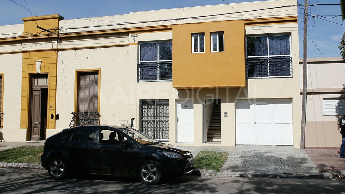 Una de las viviendas donde la Expolicía de Investigaciones irrumpió el día del desbarate.