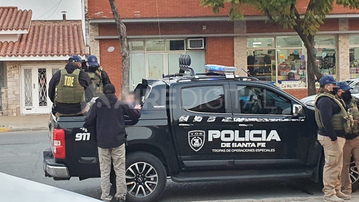 El hombre detenido apareció vinculado con el empresario del juego clandestino Leonardo Peiti