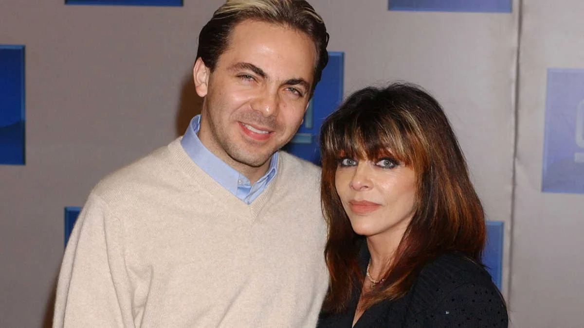 Cristian Castro junto a su madre, Veronica Castro