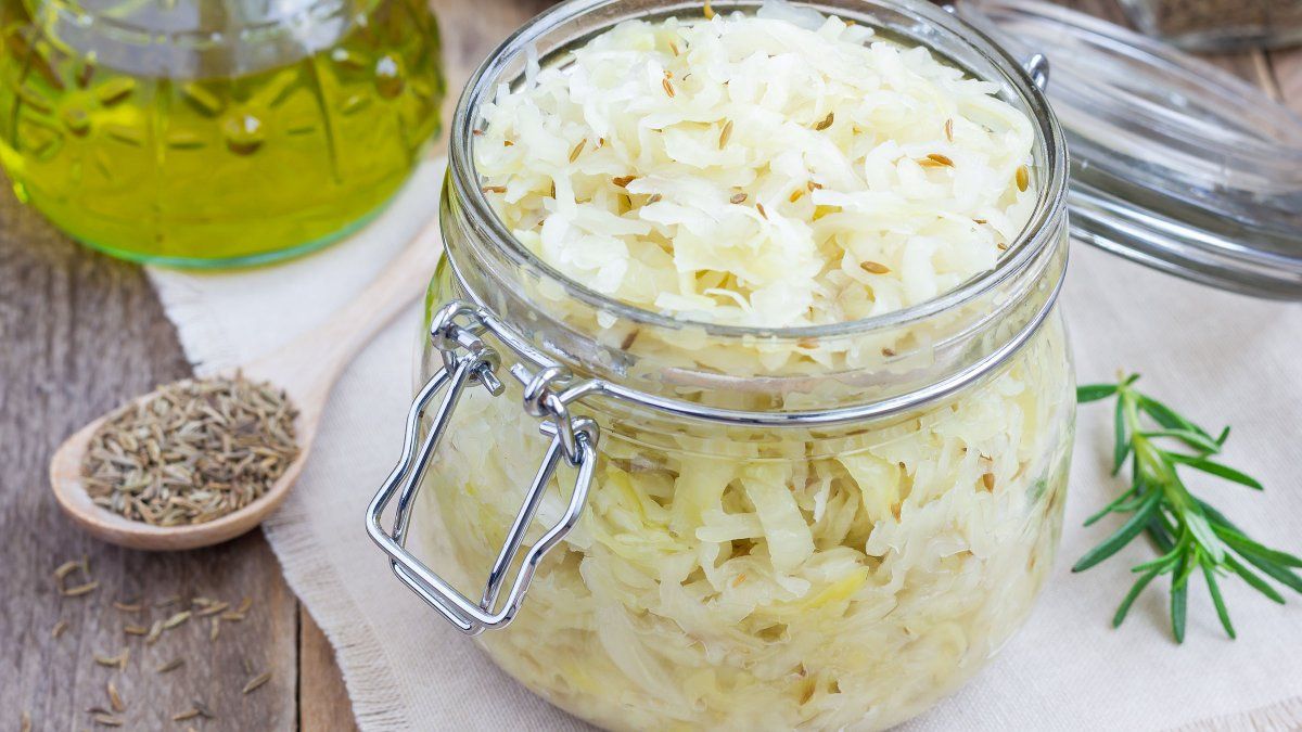 Chucrut, el alimento fermentado de origen alemán para acompañar tus comidas.