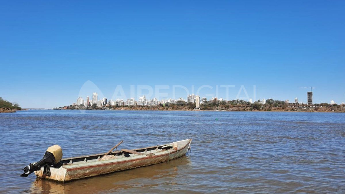 La sesión especial tuvo como principal objetivo concientizar sobre lo que significa el Humedal para la región y denunciar las quemas que se viene haciendo.