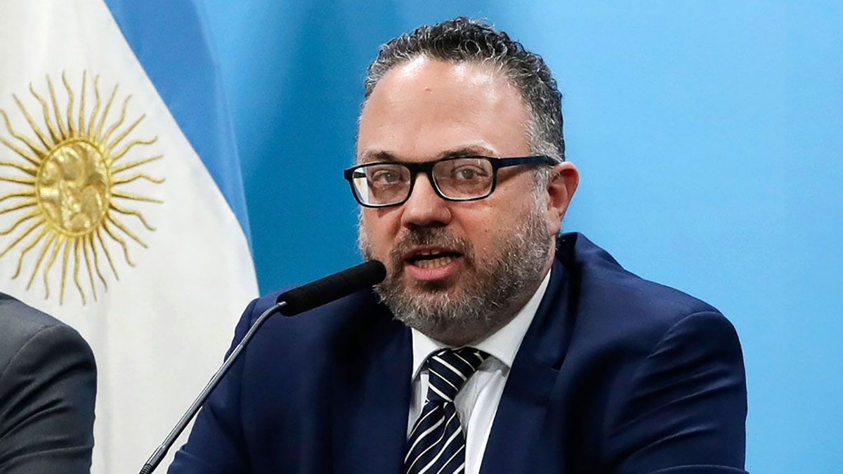 El ministro de Desarrollo Productivo, Matías Kulfas, detalló que el programa prevé más de $ 3.000 millones de aportes y financiamiento en los próximos 12 meses, para asistir y desarrollar 300 parques en el período 2020-2023.