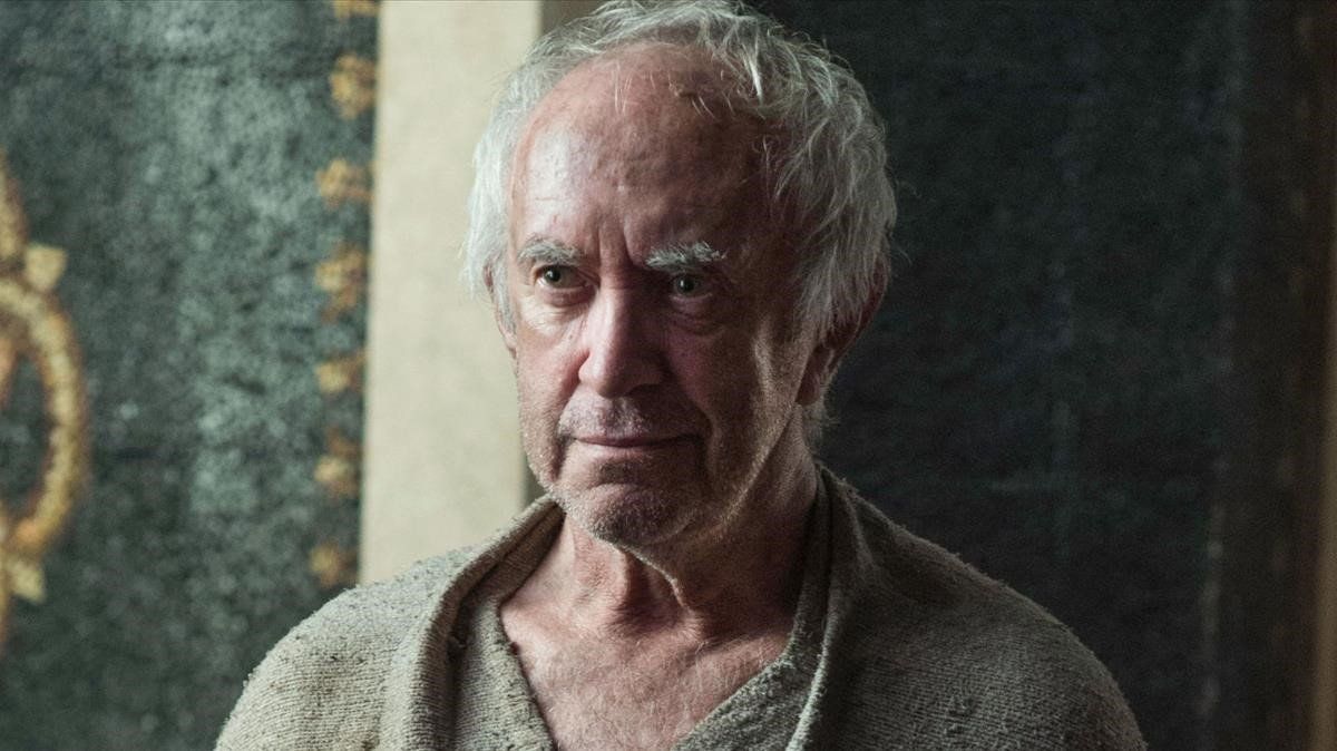 Jonathan Pryce redondea el reparto para el final de "The Crown"