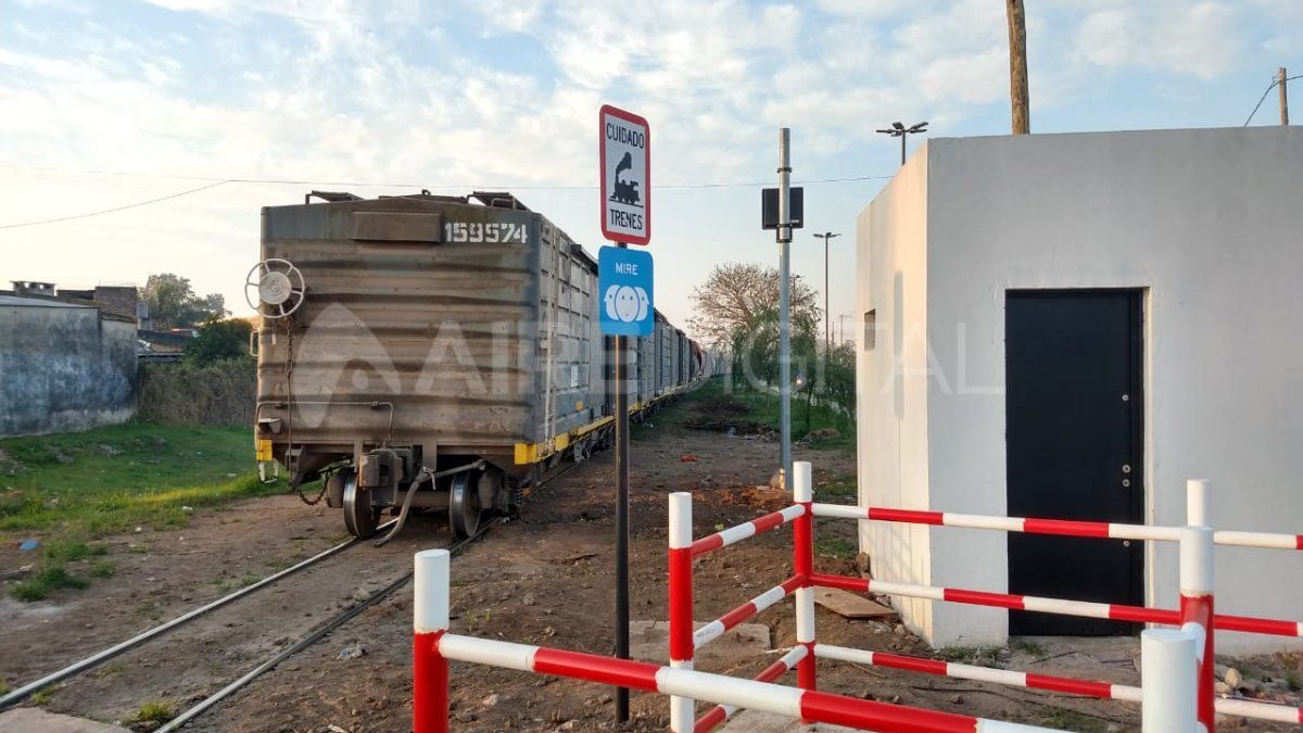 En el lugar no hay barreras que adviertan el paso de las formaciones