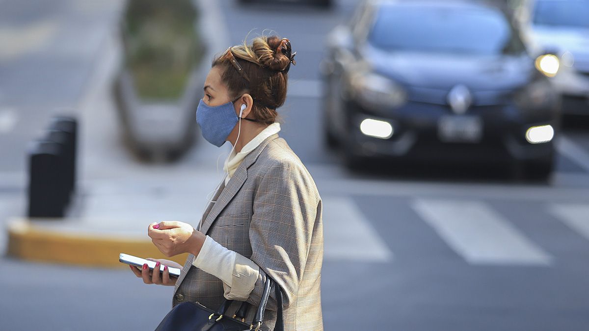 El Ministerio de Salud informó este domingo 99 nuevas muertes por coronavirus