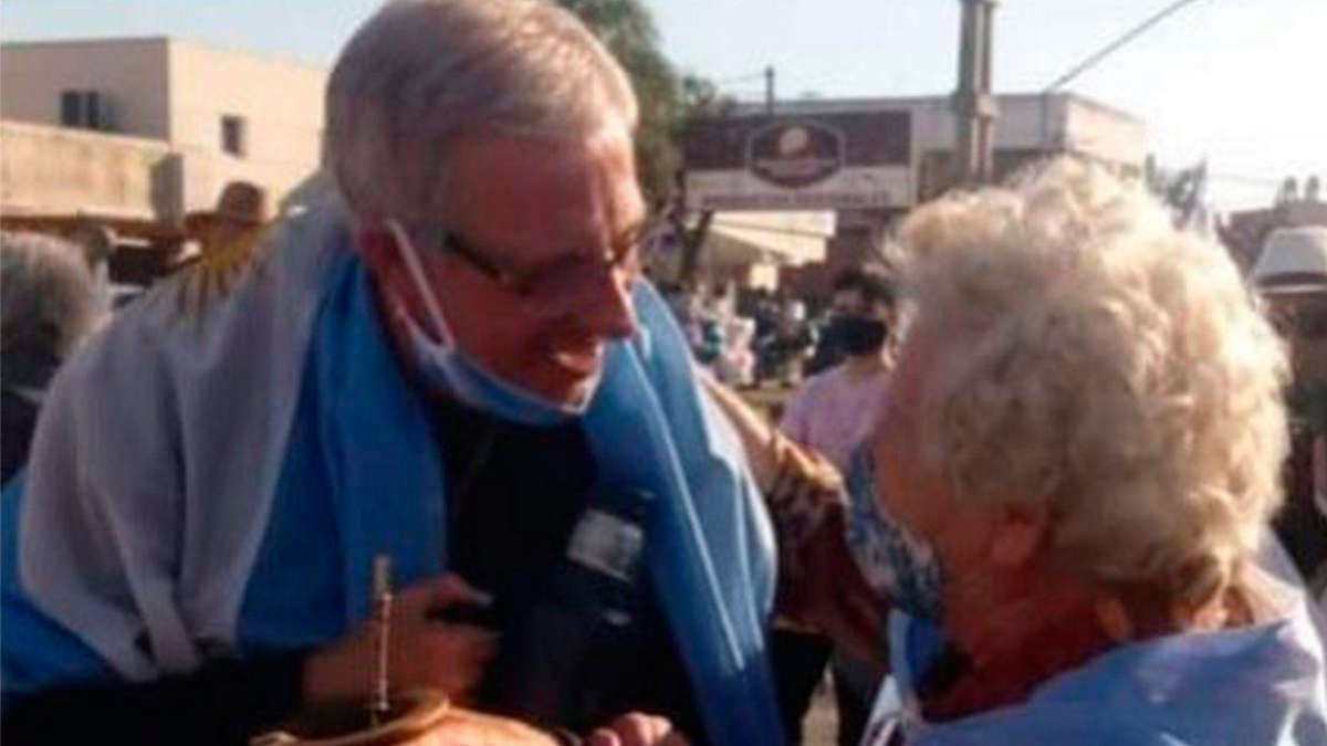 El intendente de Avellaneda en la manifestación del 17A.