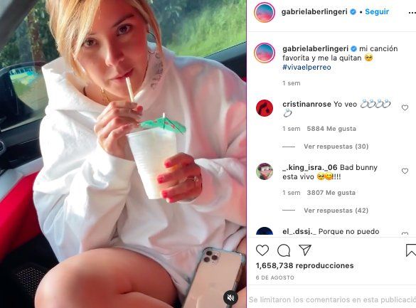 Bad Bunny y su novia Gabriella Berlingeri 