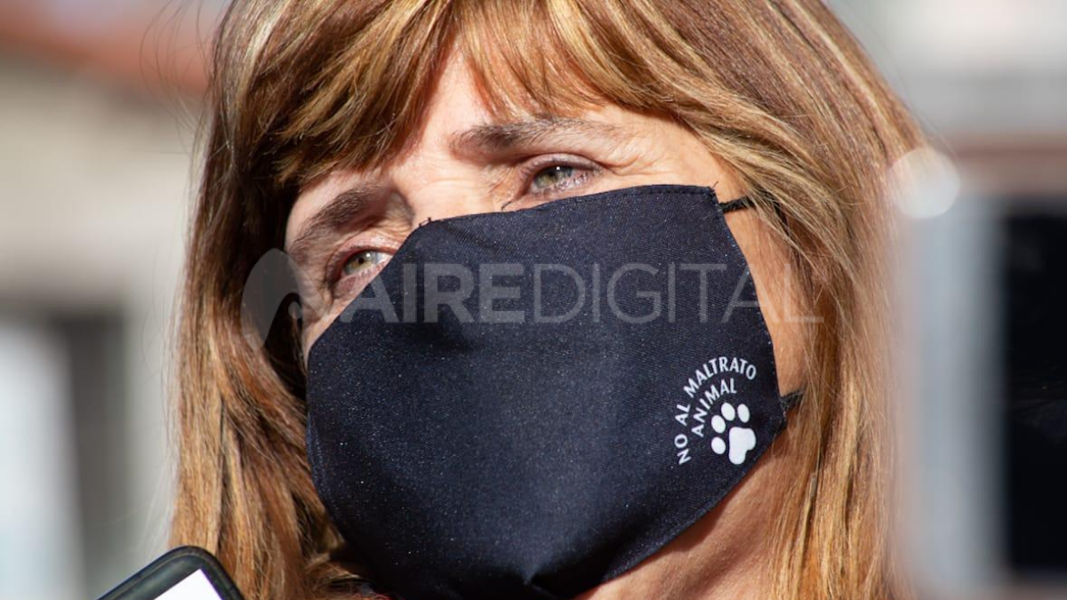 La madre del hombre imputado habló con la prensa esta mañana