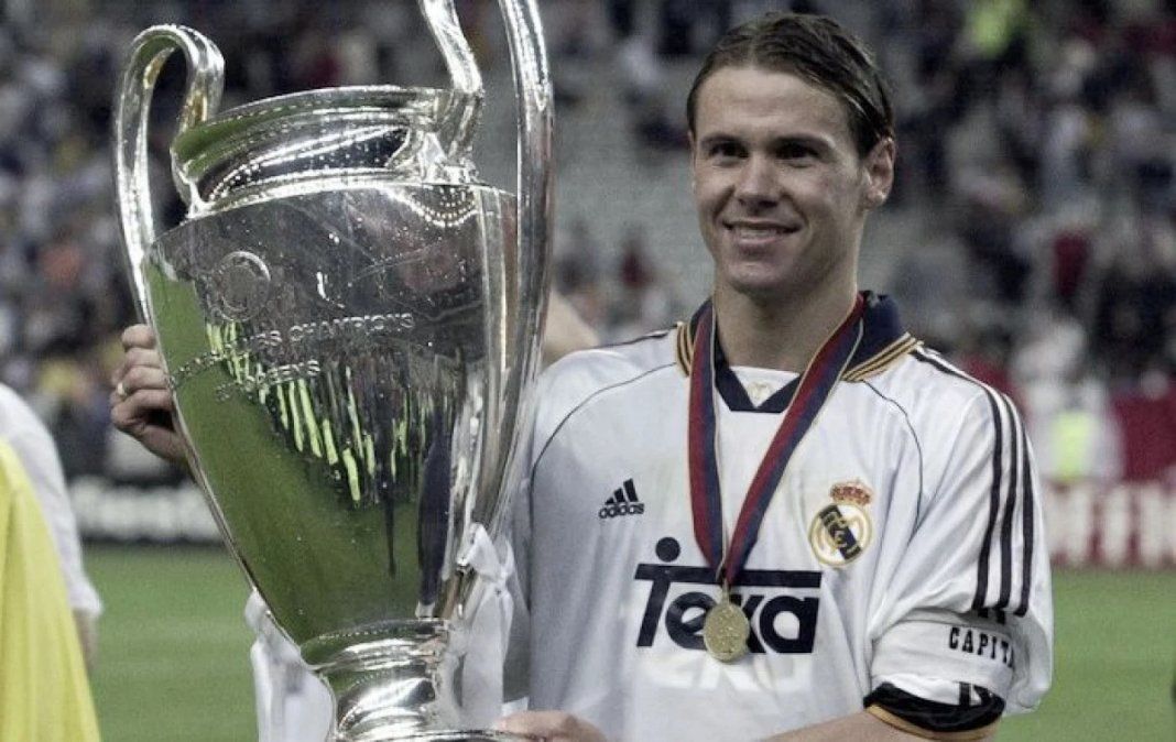 Fernando Redondo es, hasta el momento, el único jugador argentino en ganar la Champions con dos equipos diferentes. Primero con el Real Madrid y más tarde con el Milan.