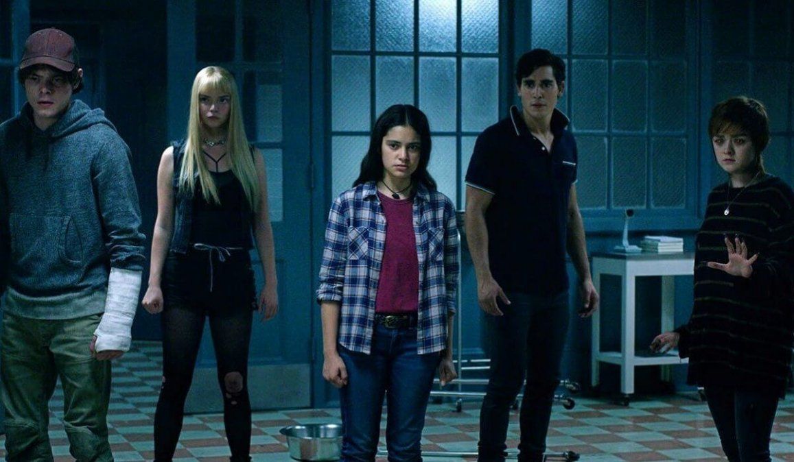 La historia se centra en los Nuevos Mutantes, un grupo de mutantes formado por los primeros graduados en la escuela de Charles Xavier.