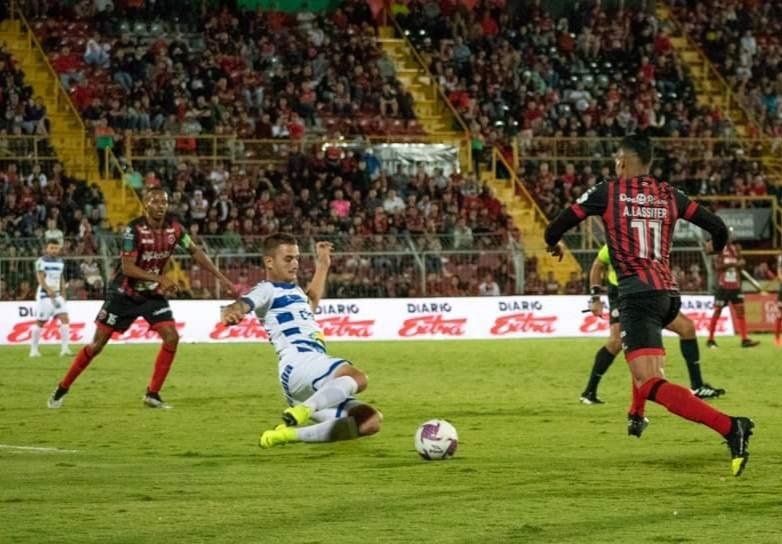 El jugador selló su vínculo con el equipo rojiblanco hasta el año 2022.