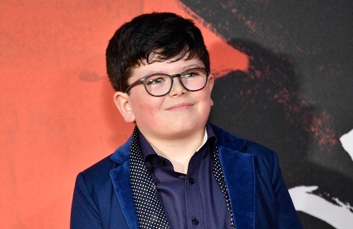 El nuevo Brian será Archie Yates