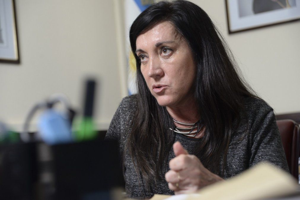 La vicepresidenta de la comisión de Asuntos Constitucionales, Laura Rodríguez Machado, ratificó este jueves el "rechazo total y absoluto" de la oposición al proyecto de reforma judicial.