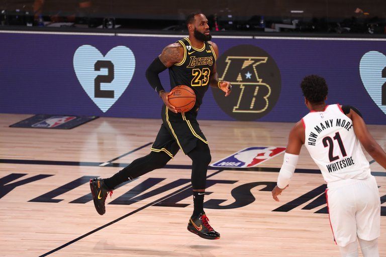 LeBron James, ícono de Los Ángeles Lakers.