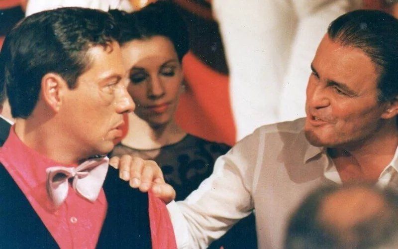 Su última participación en cine fue en Expediente Santiso de Brian Maya. Participó además en numerosas obras de teatro. Los últimos años Un tranvía llamado deseo, La empresa perdona un momento de locura, Orquesta de señoritas, La Demolición. Con su papel de narcotraficante mexicano en El Lobista (2018) fue su vuelta a la televisión.