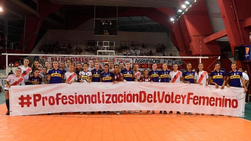 "Desde enero pedimos la profesionalización del vóley femenino", rezaba parte de la nota de las deportistas que pide diálogo con la FeVA.