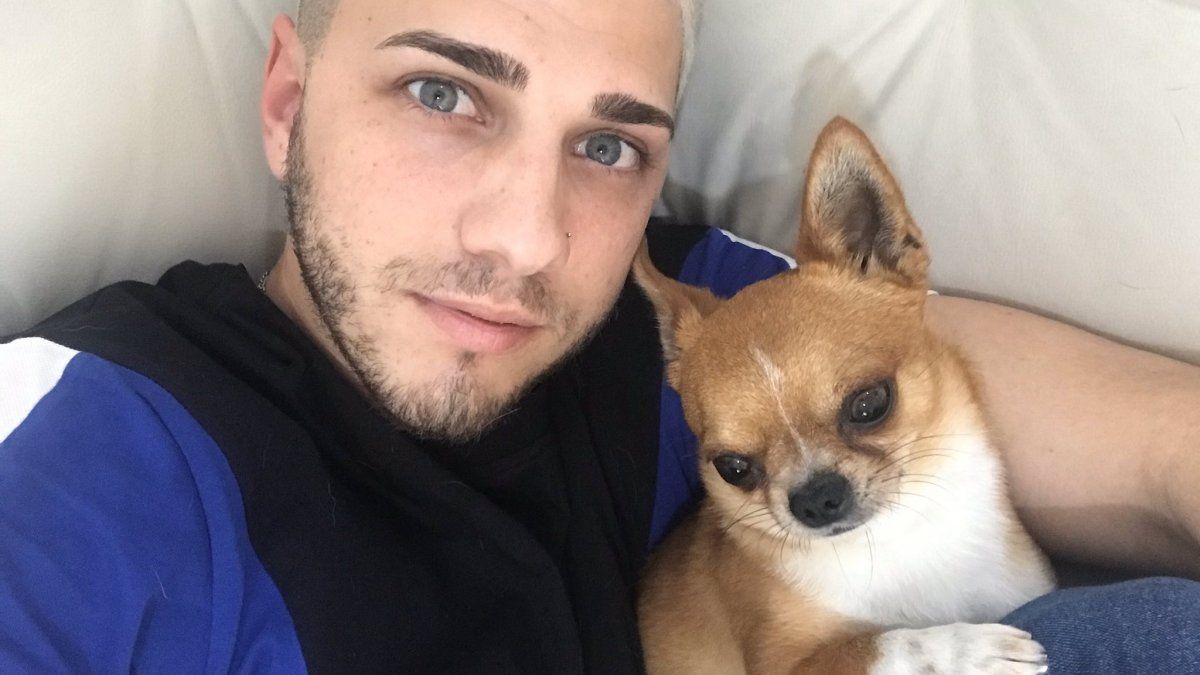 Fue justamente en el hospital Eva Perón de Granadero Baigorria donde un médico le prohibió a un muchacho donar sangre y plasma- ya que había superado el coronavirus- supuestamente porque su condición sexual acarreaba “riesgos”.