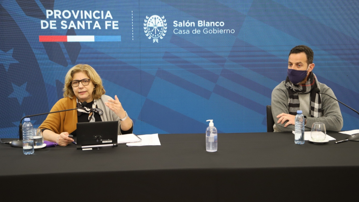 Los ministros Martorano y Sukerman encabezaron la reunión con los gremios