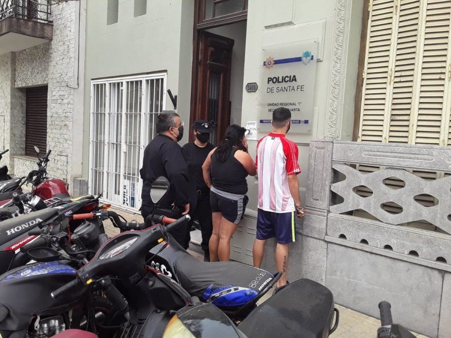 Los sospechosos fueron trasladados a la seccional 4ta y se inició causa por Robo Calificado