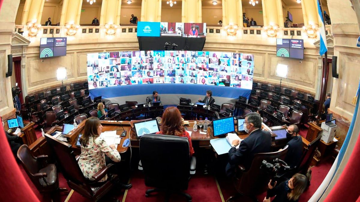 El kirchnerismo en el Senado rechazará el traslado de los camaristas Leopoldo Bruglia y Pablo Bertuzzi y del juez Germán Castelli y, de este modo, quedarán a un paso de ser expulsados de sus cargos.