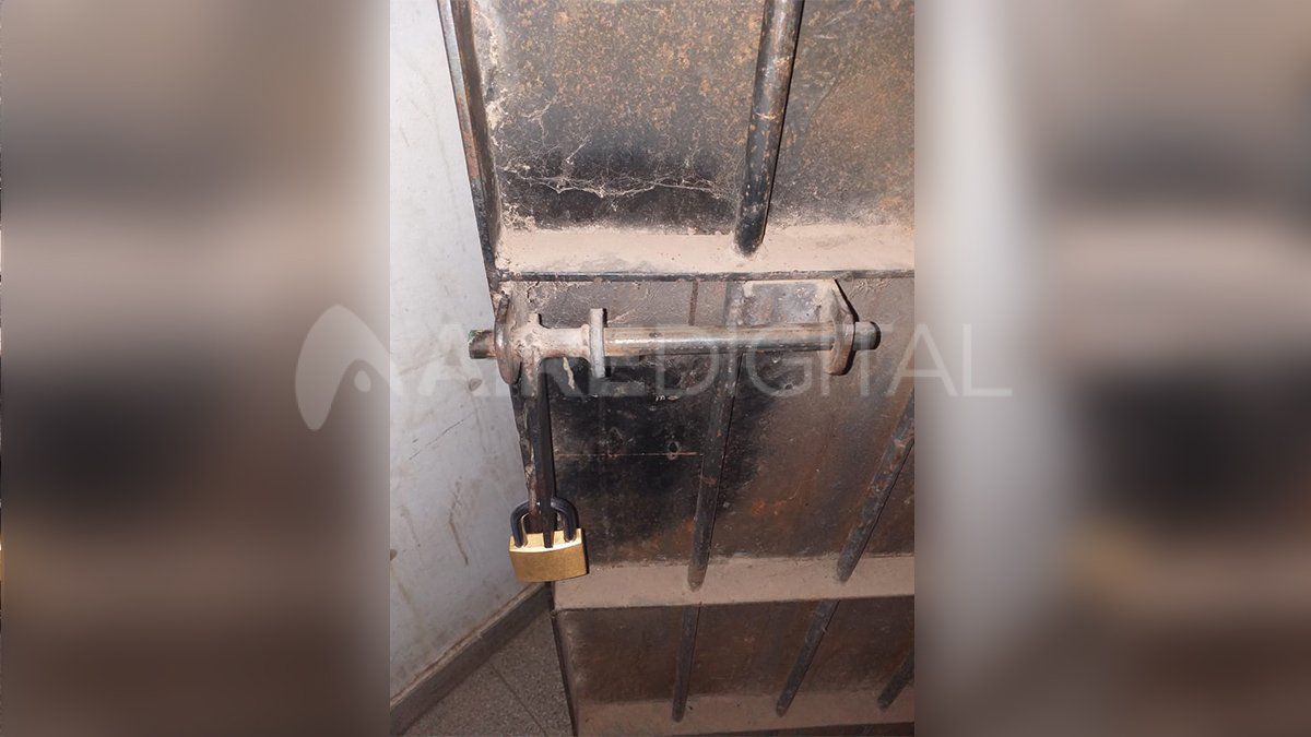 Limaron el pasador de la celda y salieron