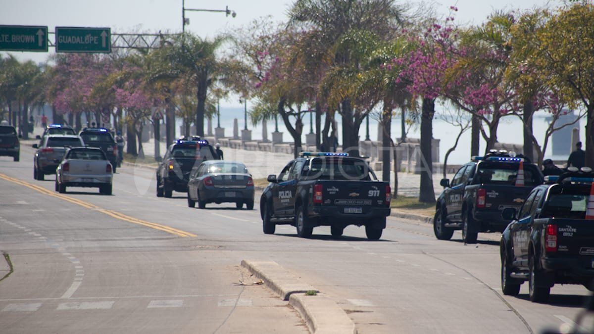 20 móviles policiales fueron desplegados por la policía