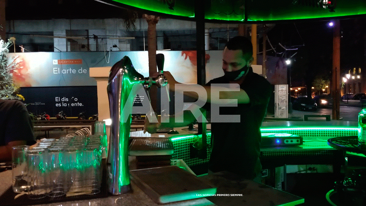 Evalúan habilitar la extensión horaria de los bares y restaurantes durante el fin de semana.&nbsp;