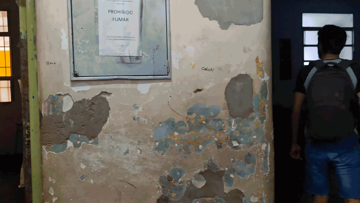 Los estudiantes del profesorado del Brown denunciaron malas condiciones edilicias.&nbsp;