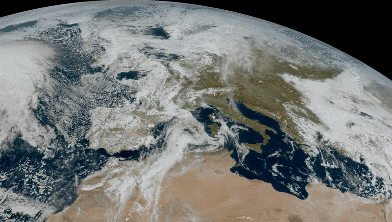 La ESA publicó además una secuencia de 24 horas de la Tierra (se observa Europa) en un deslumbrante GIF. 