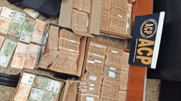 Secuestraron más de 39 millones de pesos y al rededor de 18 mil dólares de la casa del secretario general de la Uocra.