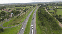 Hay operativos en los distintos puntos de acceso a la autopista Rosario - Santa Fe para ordenar el tránsito tras el cierre del Puente Carretero.