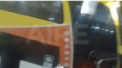 Seguridad analiza si hubo excesos de la Policía en la salida de los hinchas de Colón.