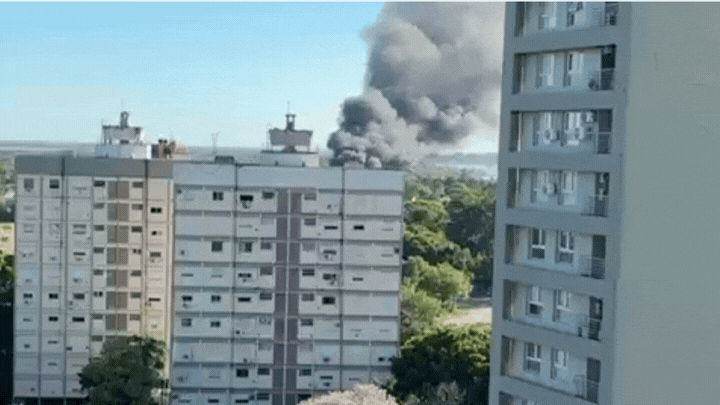 El incendio se produjo en el predio del CARD y el humo generó preocupación en los vecinos del sur de Santa Fe.